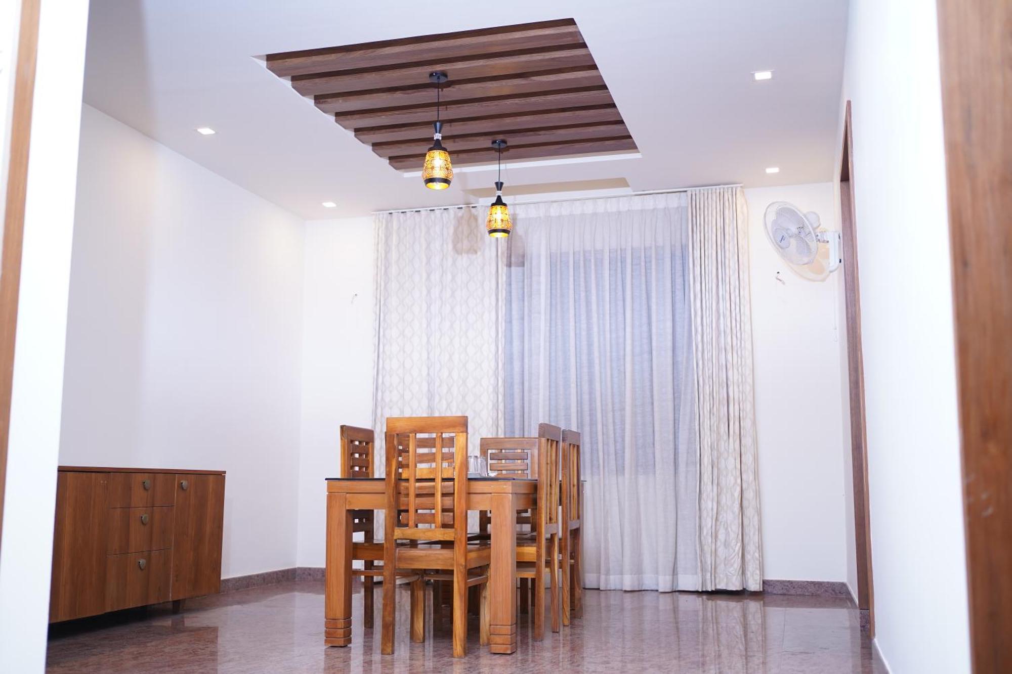 Nandhanam Holidays 坎努尔 外观 照片